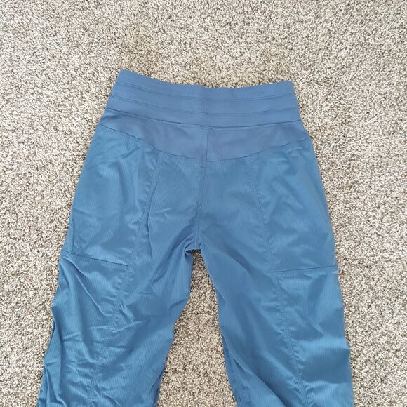 Exclusive Lululemon Dance Studio Mid-Rise Pants Blue Soft Denim 4 Full Straight - Picture 10 of 14